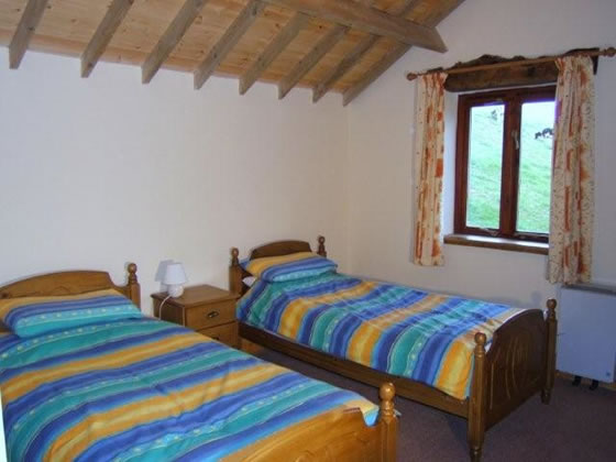 The Granary Holiday Cottage Bedroom